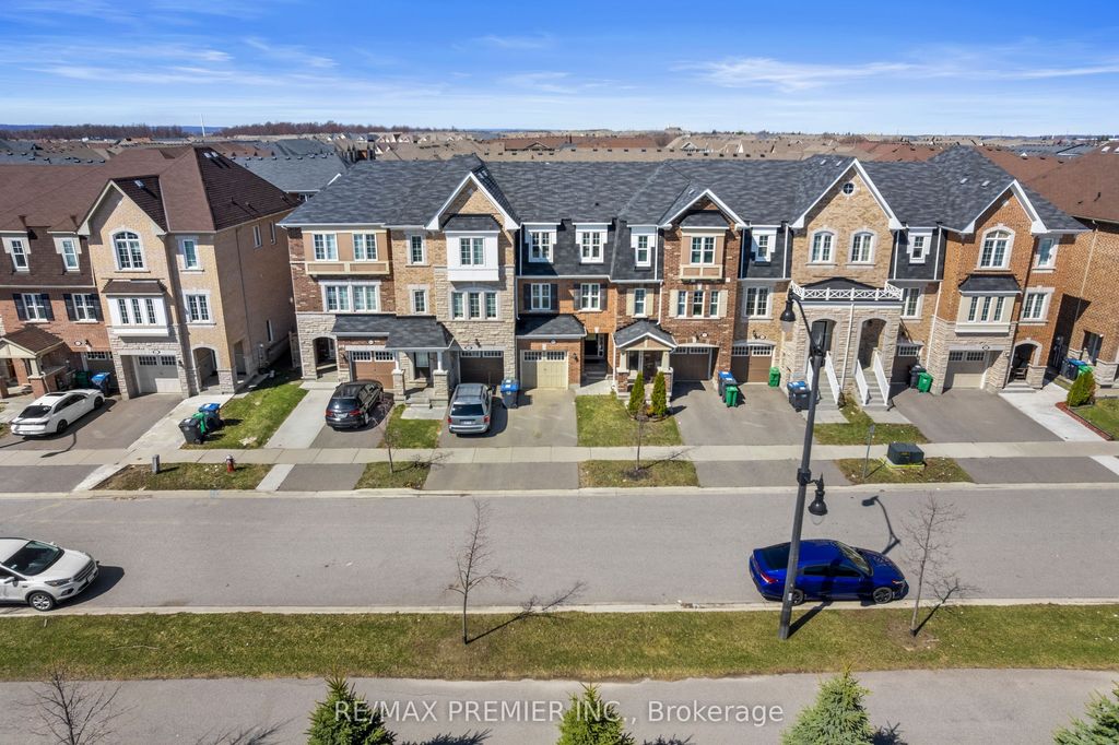 Photo of 57 Baycliffe Crescent, Brampton, ON L7A 3Z3 (MLS # W13113636)