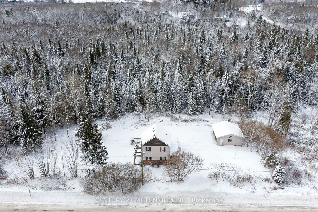 Photo of 5770 Trafalgar Road, Erin, ON N0B 1Z0 (MLS # X12909462)