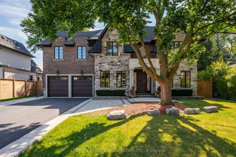 391 Sandhurst Drive Oakville ON L6L 4L1