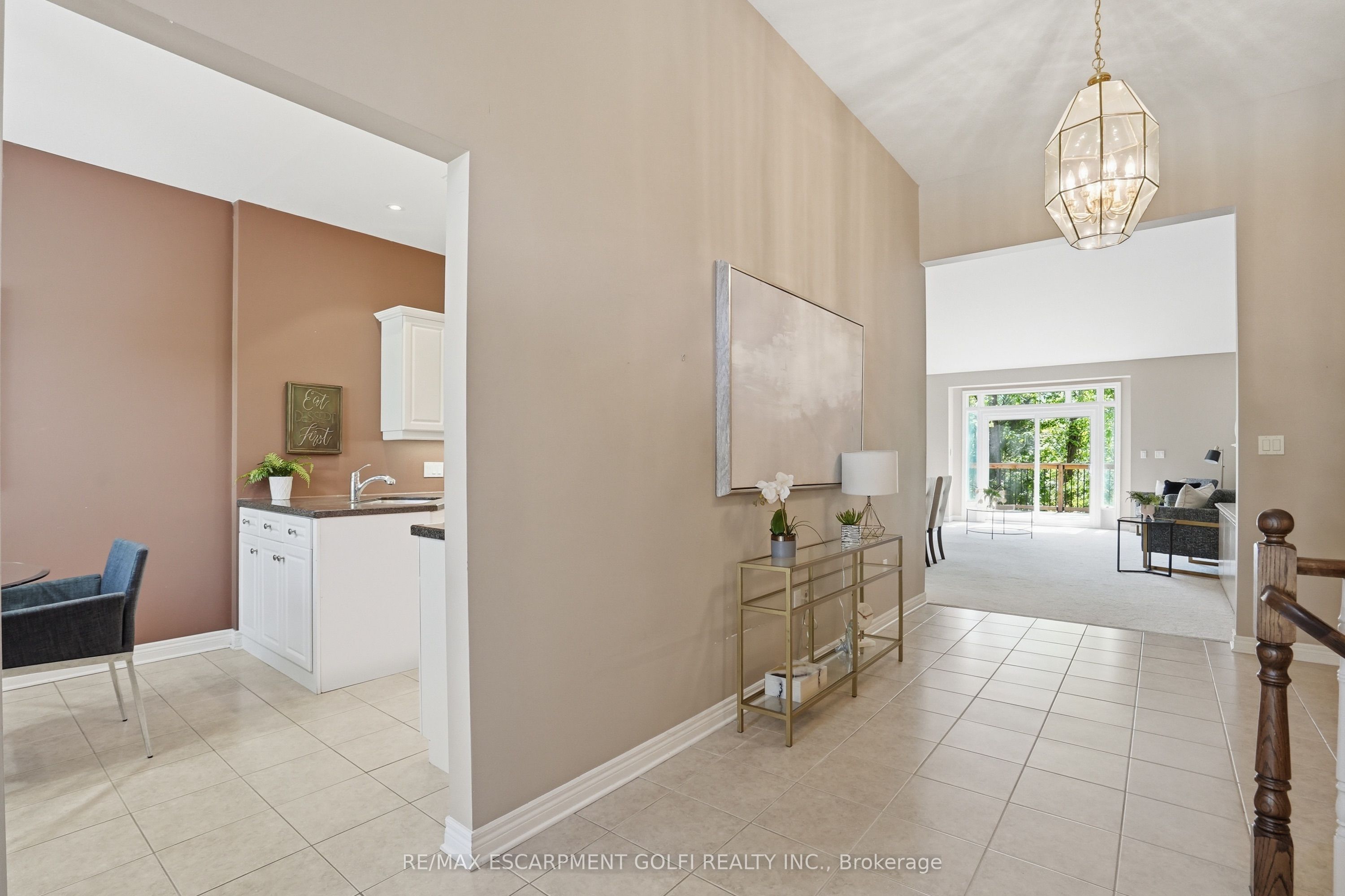 58 Glendale Avenue 12