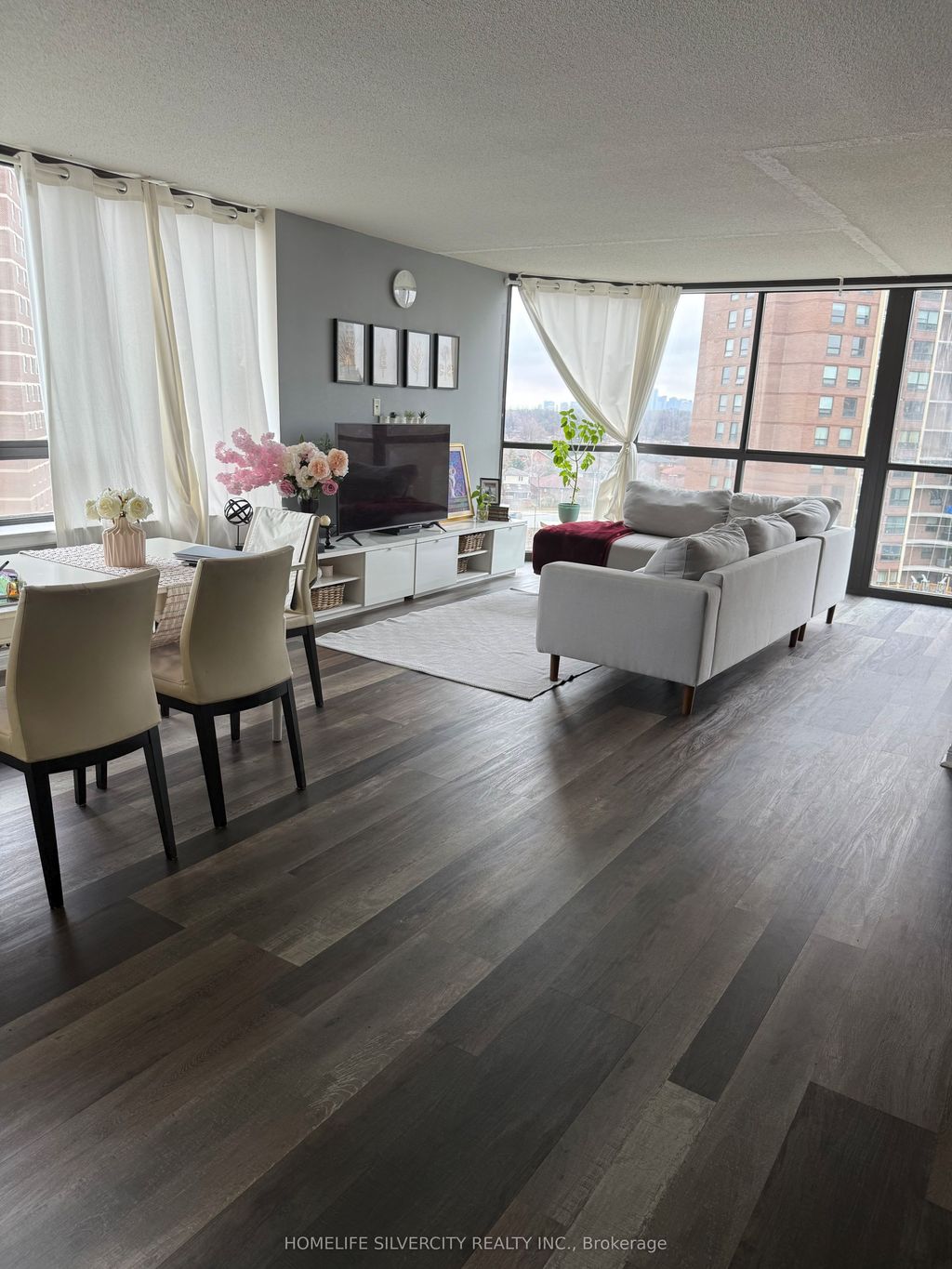 Photo of 40 Richview Road #707, Toronto, ON M9A 5C1 (MLS # W13025964)