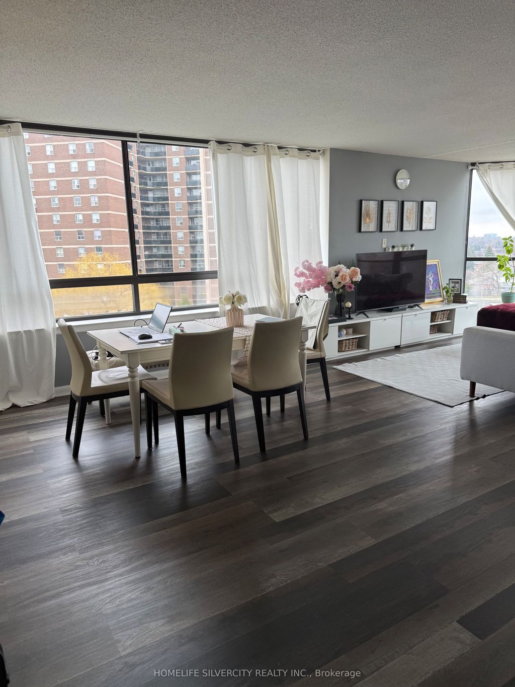 Photo of 40 Richview Road #707, Toronto, ON M9A 5C1 (MLS # W13025964)