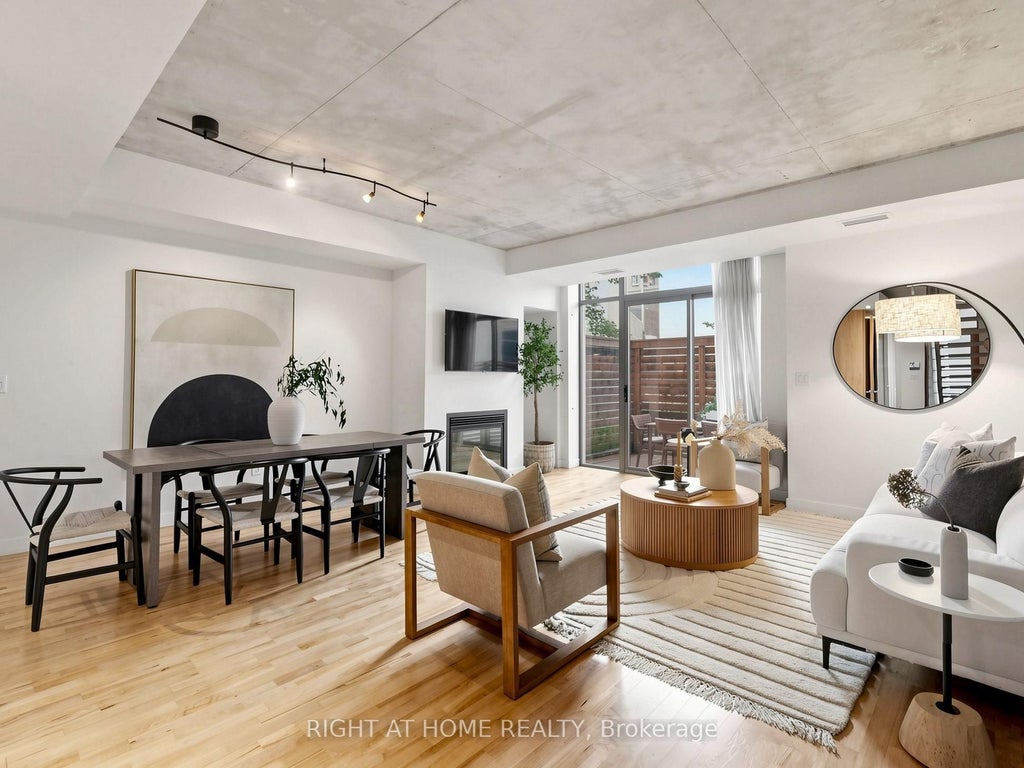 Photo of 295 Mutual Street #4, Toronto, ON M4Y 1X6 (MLS # C14101352)