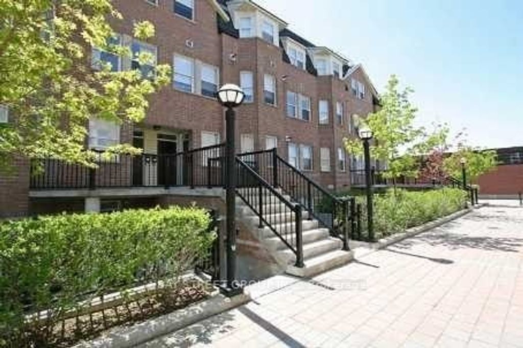 Photo of 760 Lawrence Avenue W #87, Toronto, ON M6A 1B8 (MLS # W12098171)