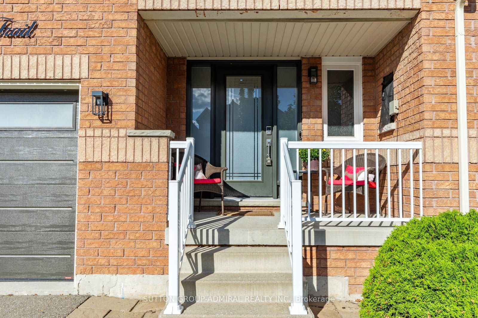 96 Niagara Trail