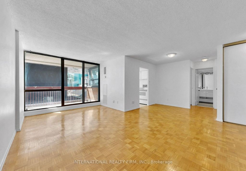 Photo of 89 McCaul Street #715, Toronto, ON M5T 2X3 (MLS # C13005078)