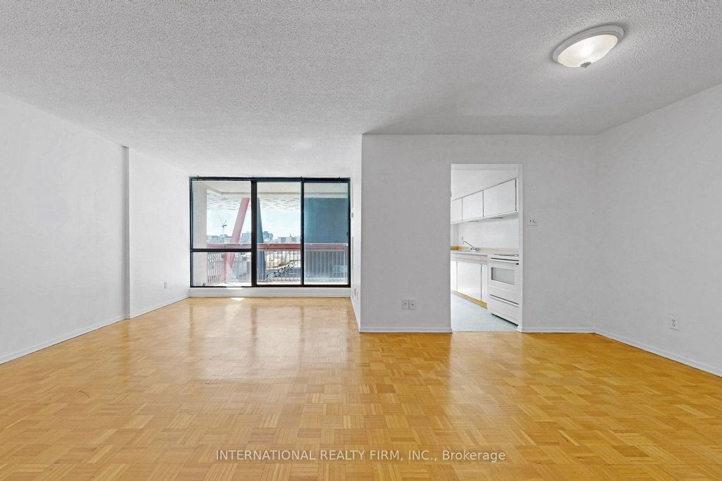 Photo of 89 McCaul Street #715, Toronto, ON M5T 2X3 (MLS # C13005078)