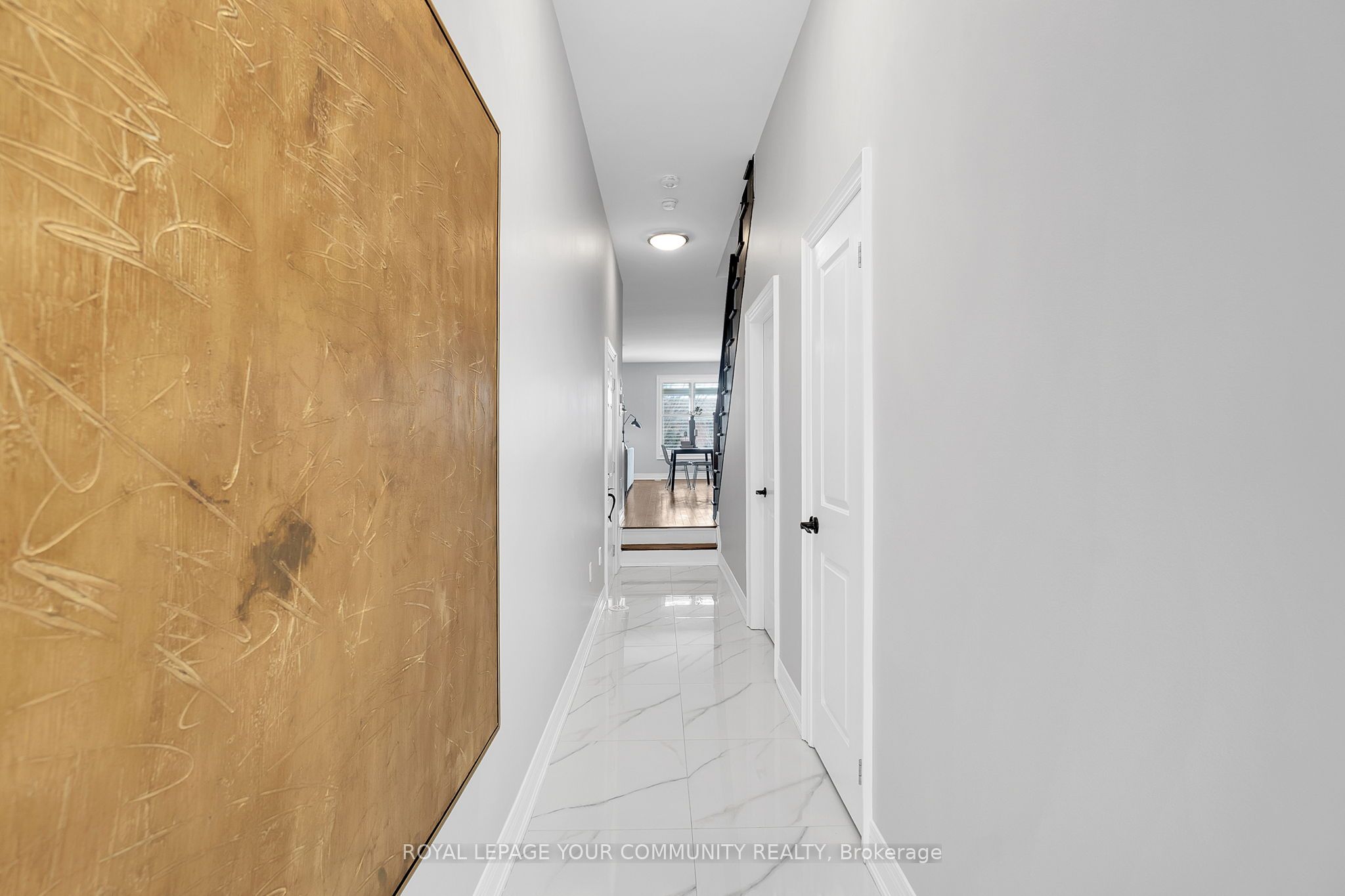 15 Hiawatha Court