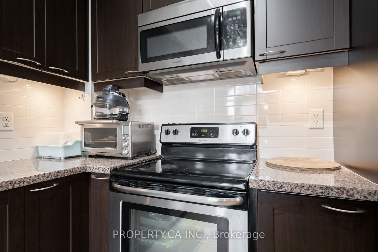 383 Prince Of Wales Drive 112