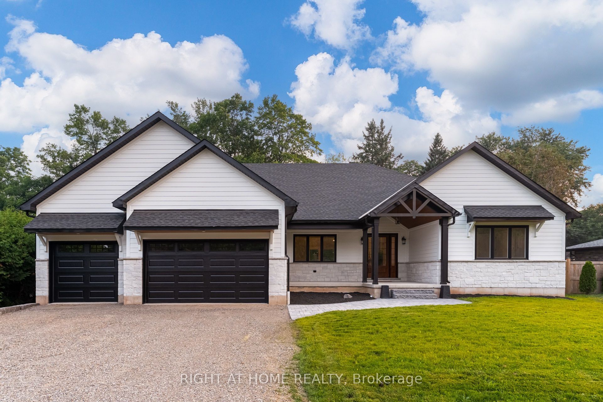 9 Maple Grove Road