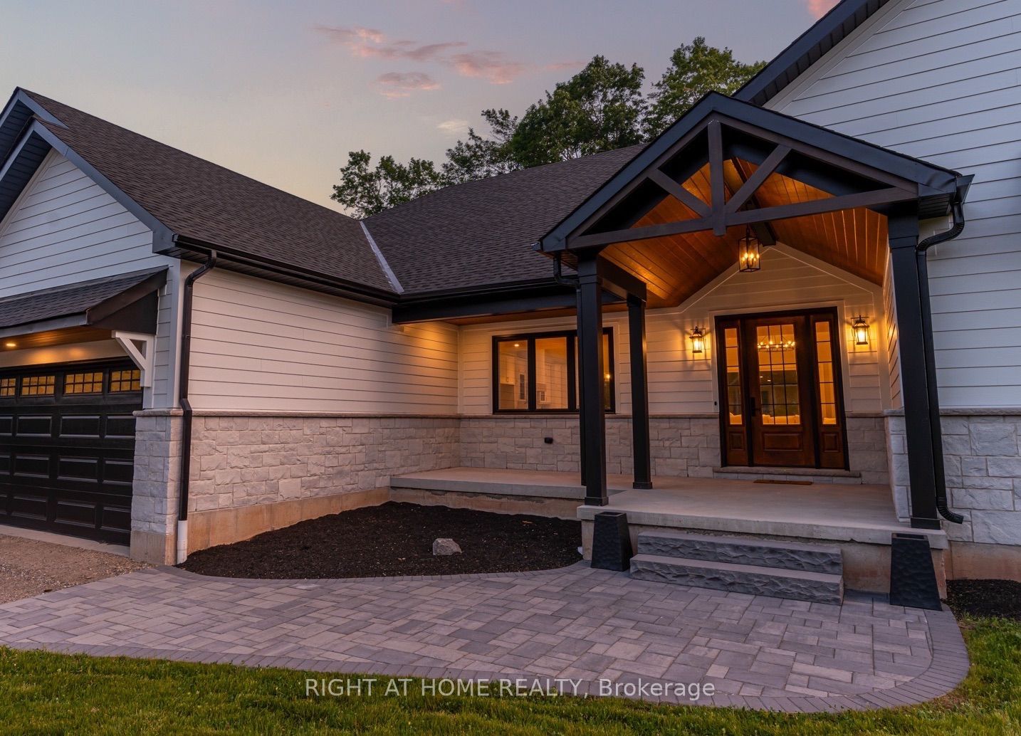 9 Maple Grove Road