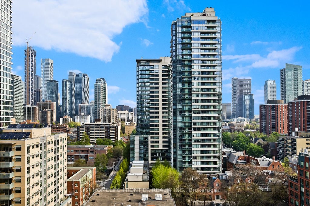 Photo of 308 Jarvis Street #1405, Toronto, ON M5B 2B4 (MLS # C13779874)