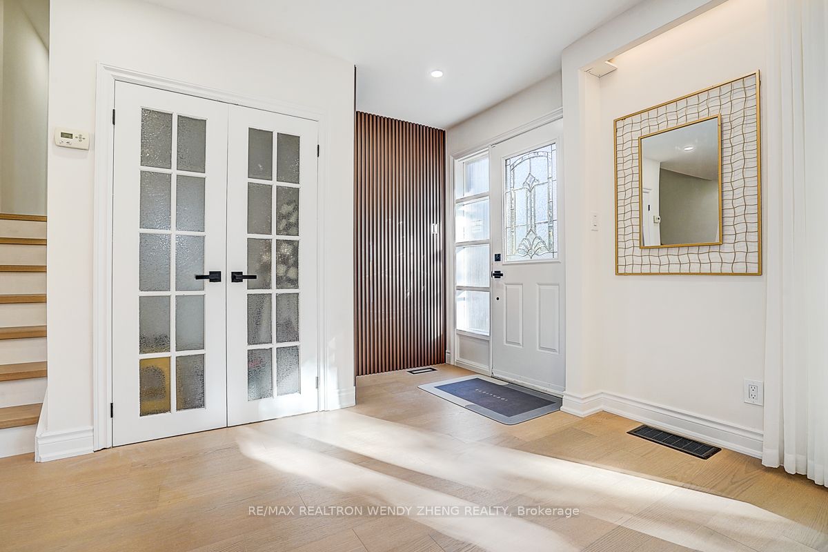 19 Valleycrest Avenue