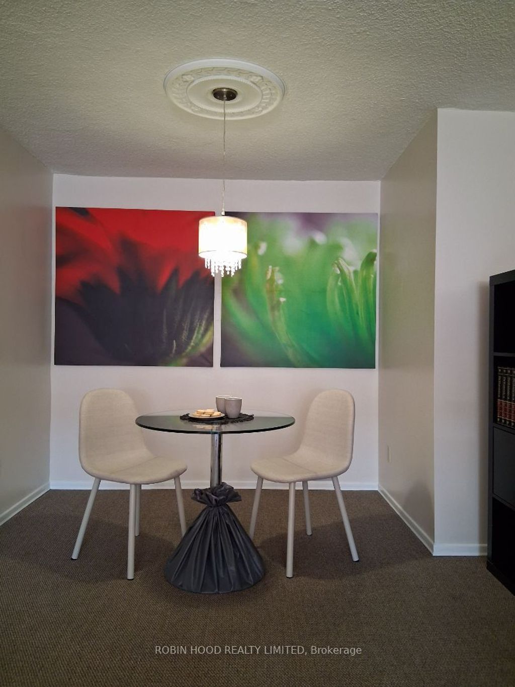 Photo of 975 Warwick Court #605, Burlington, ON L7T 3Z7 (MLS # W13015210)