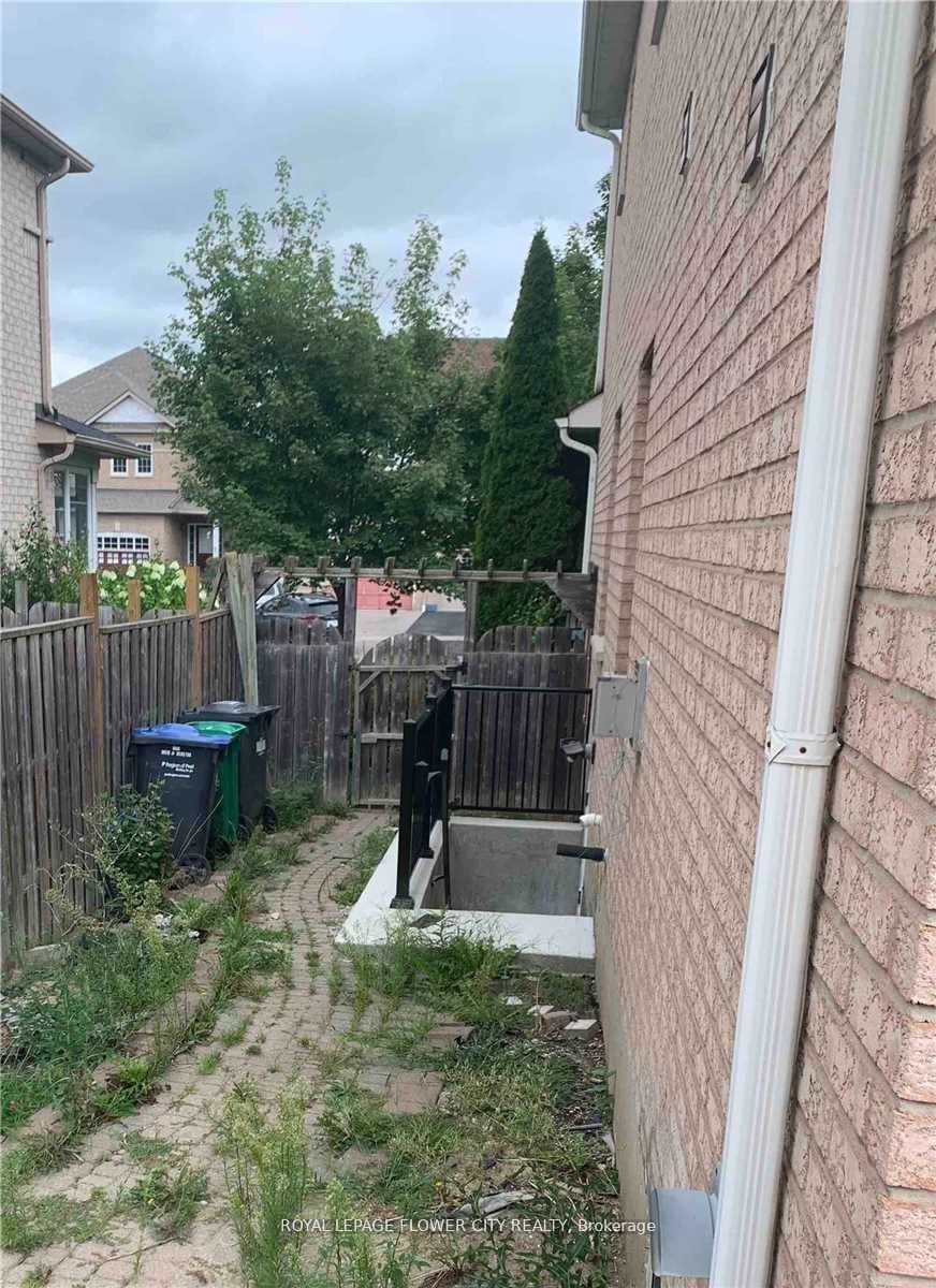 7227 Para Place Legal Basement