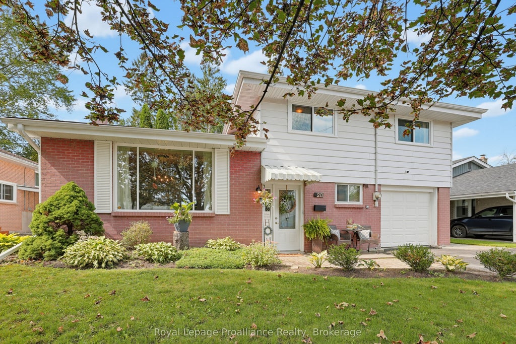 Photo of 28 Linton Park Road, Belleville, ON K8N 4K9 (MLS # X14028974)