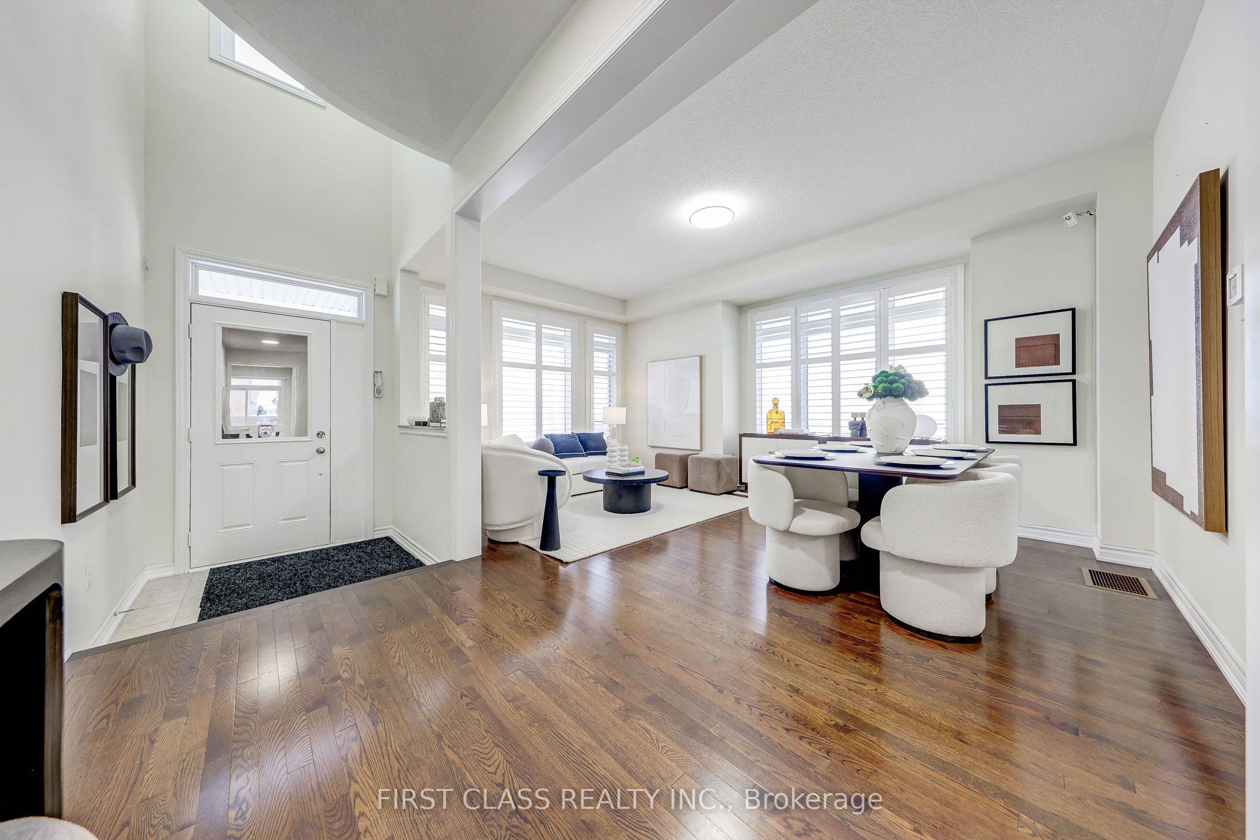 2 James Parrott Avenue