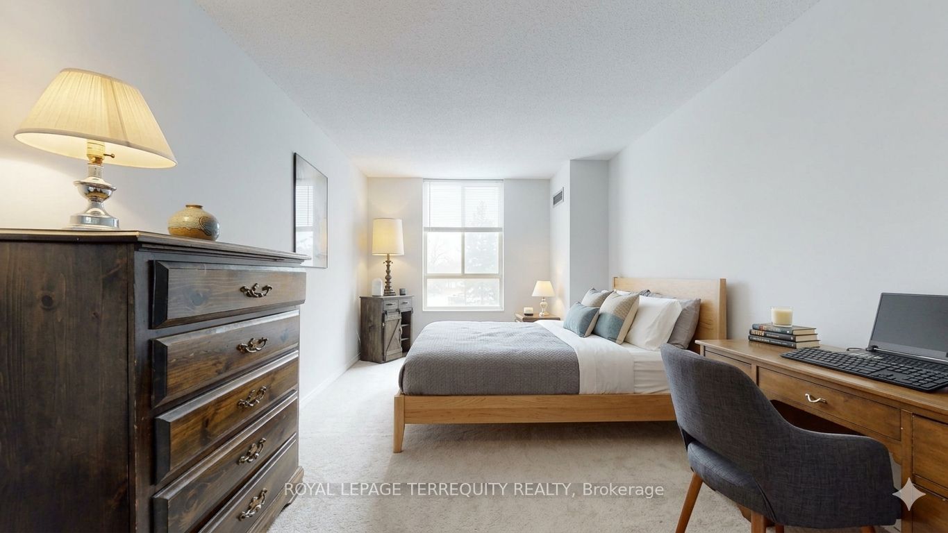 20 Cherrytree Drive 211