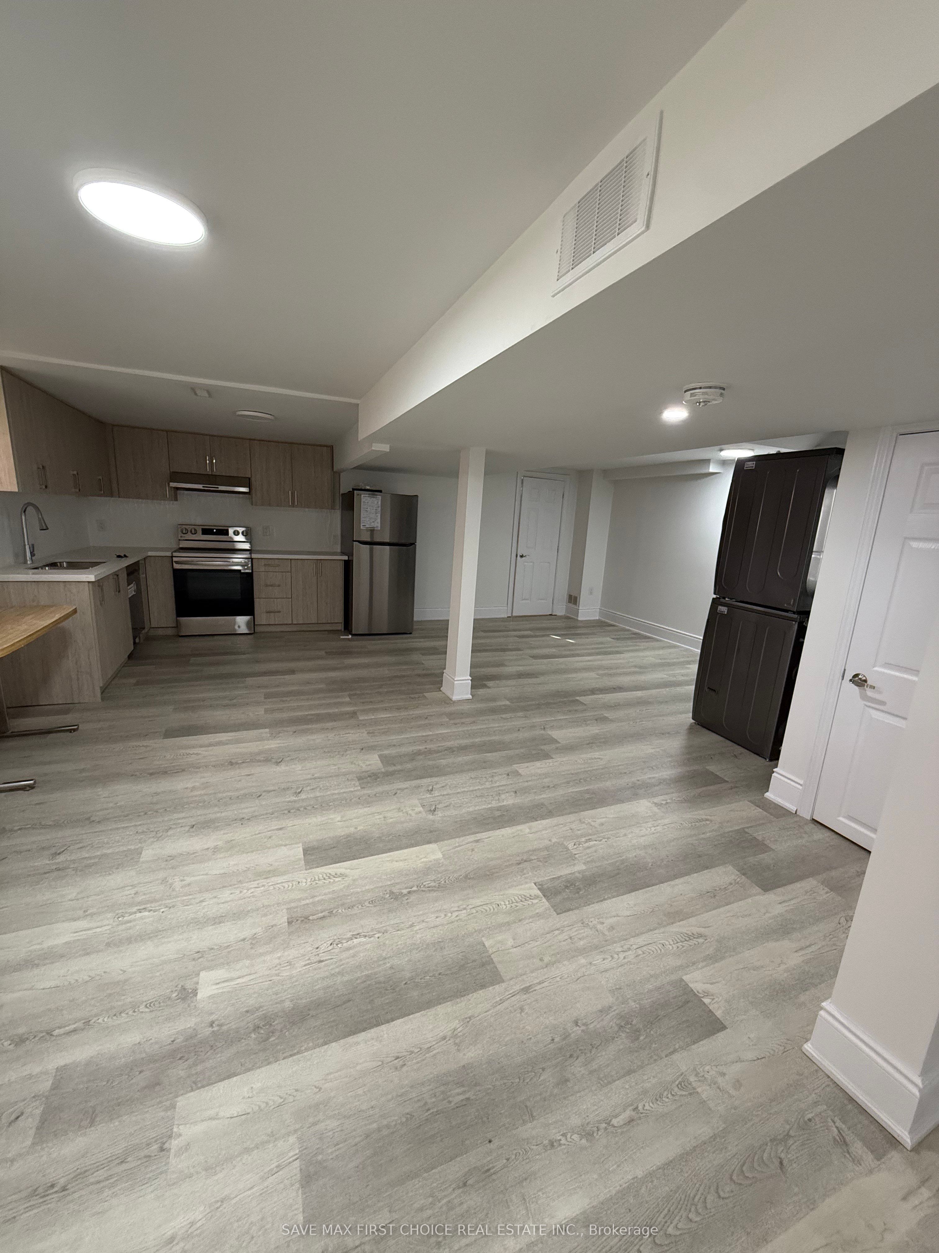 4362 Waterford Crescent