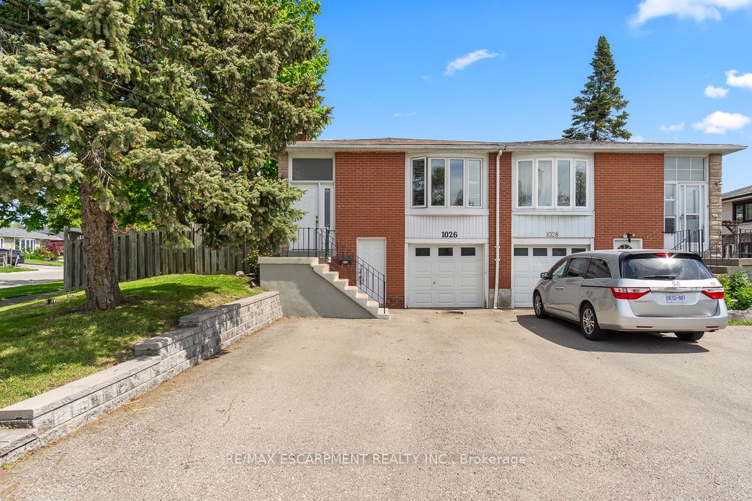 1026 Blairholm Drive Upper