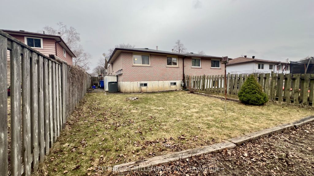 Photo of 68 Burbank Crescent, Orangeville, ON L9W 3E7 (MLS # W12945742)