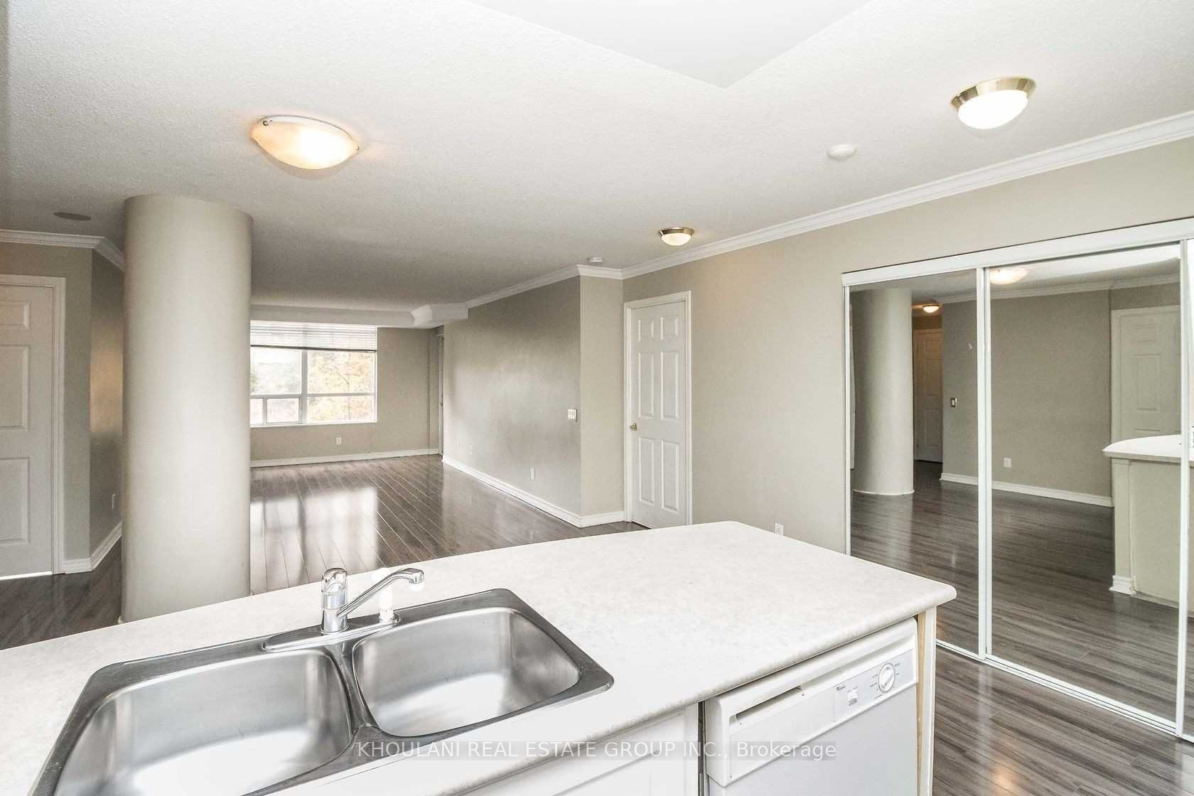 35 Kingsbridge Garden Circle 312