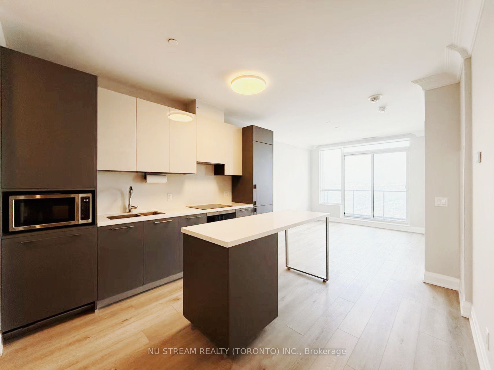 8 Water Walk Drive 4608