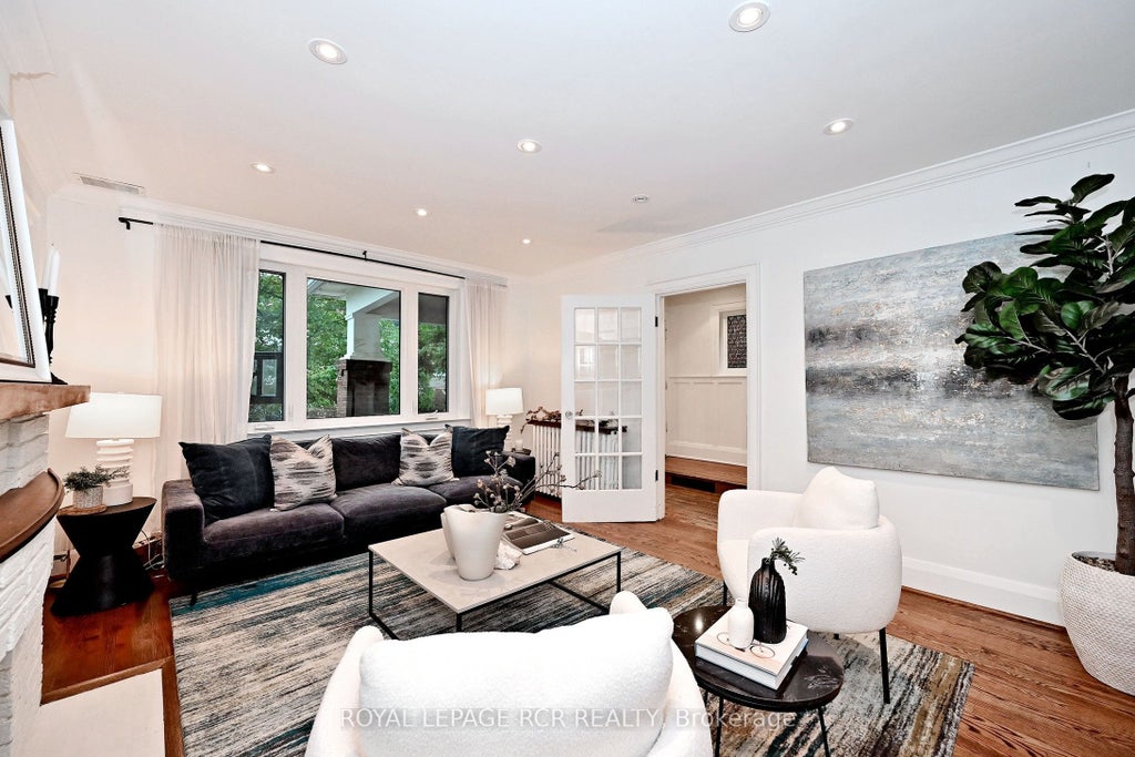 Photo of 214 Briar Hill Avenue, Toronto, ON M4R 1J2 (MLS # C13741056)