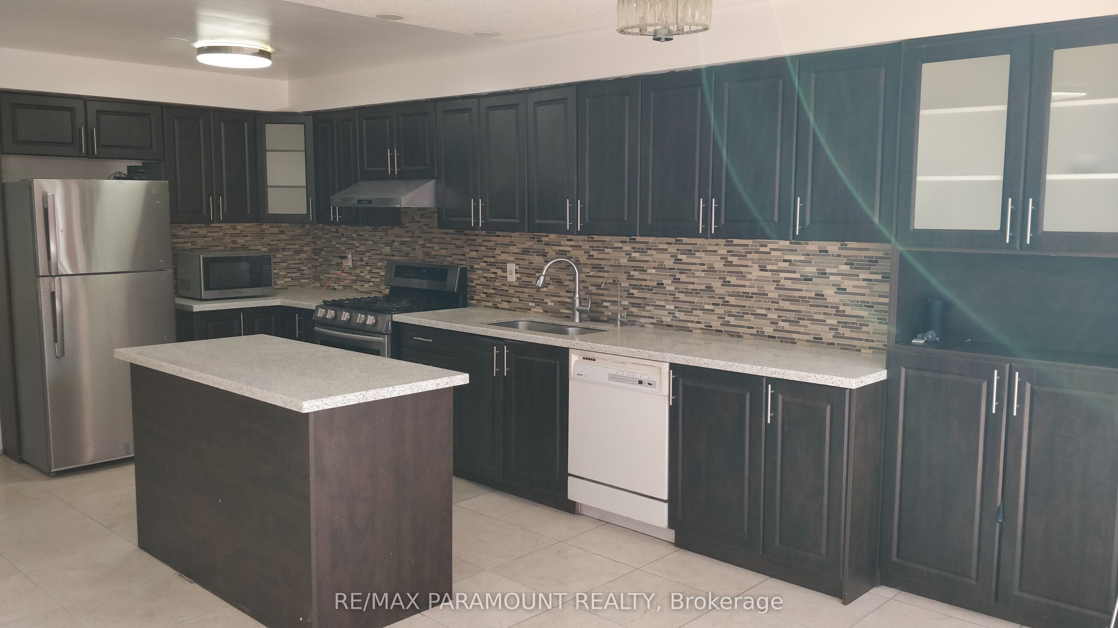 114 Cordgrass Crescent Upper