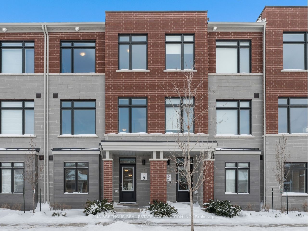 95 Rustle Woods Avenue