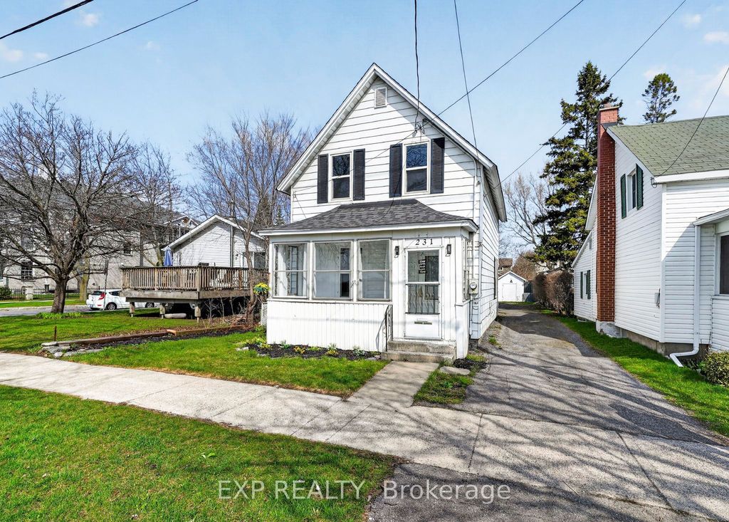 Photo of 231 Water Street W, Cornwall, ON K6J 1A4 (MLS # X13038390)