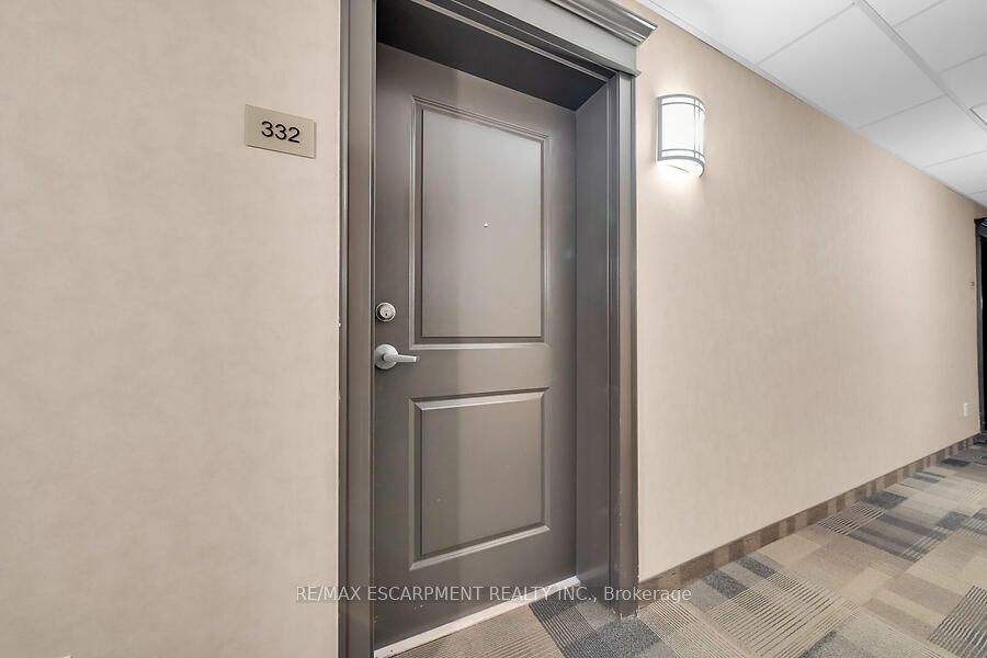 5317 Upper Middle Road 332