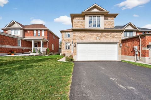 Photo of 124 Tunbridge Road, Barrie, ON L4M 6T1 (MLS # S12461938)