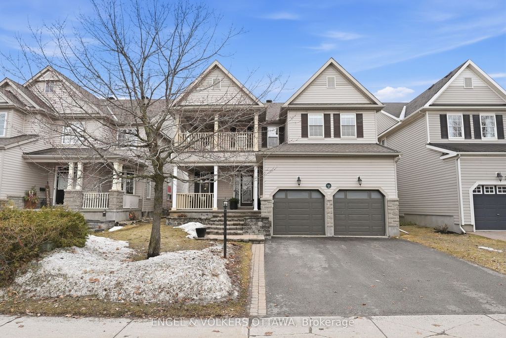 Photo of 31 Leatherwood Crescent, Barrhaven, ON K2J 4X9 (MLS # X12965738)