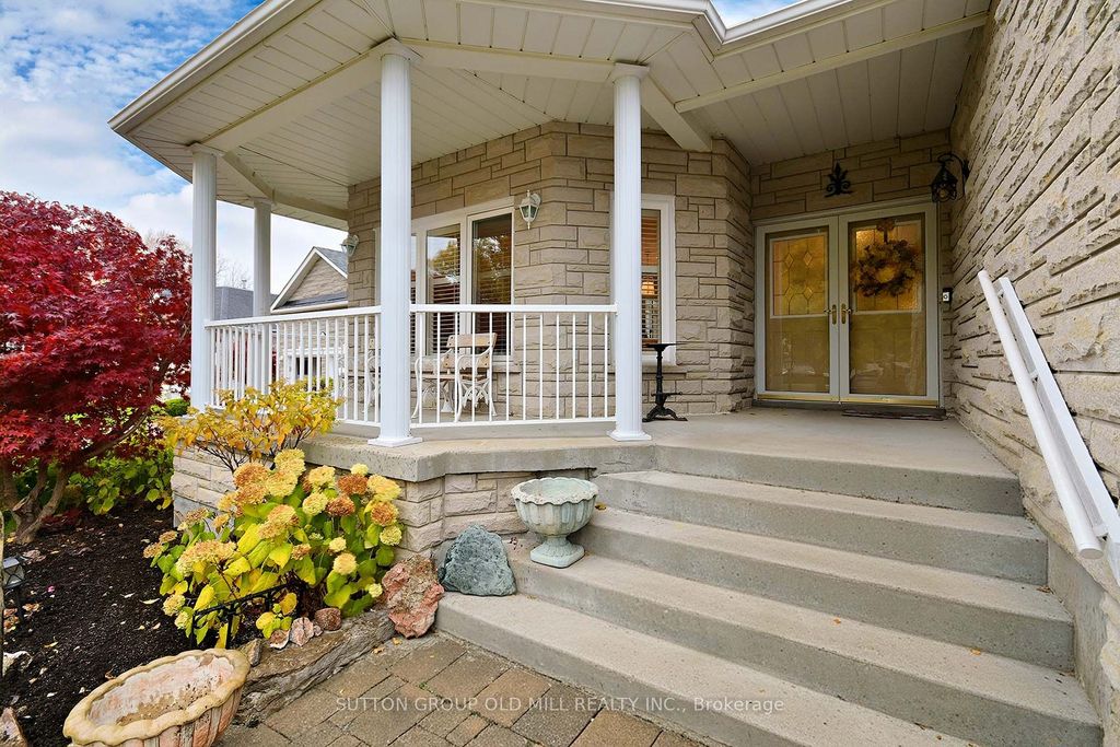 Photo of 128 Carmela Avenue, Richmond Hill, ON L4E 2V6 (MLS # N12517620)