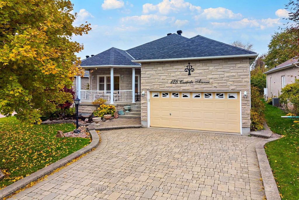Photo of 128 Carmela Avenue, Richmond Hill, ON L4E 2V6 (MLS # N12517620)