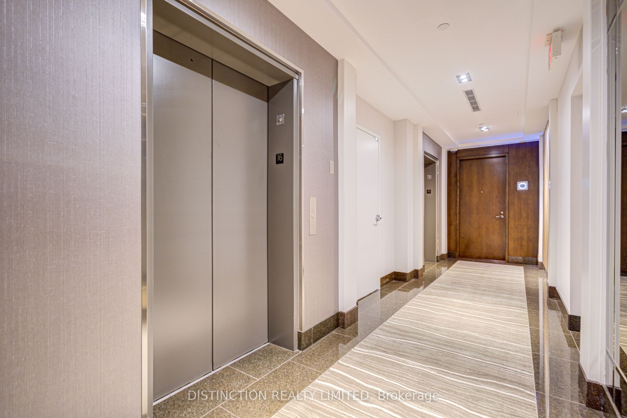 77 Charles Street W 1603