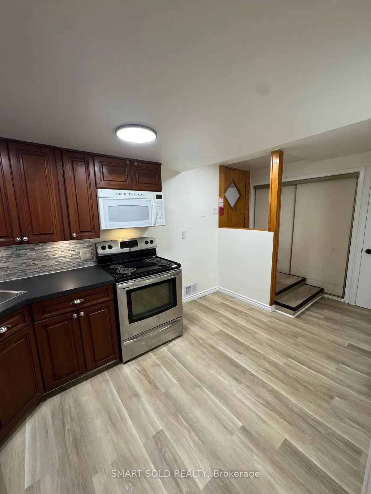 77 King Street Basement