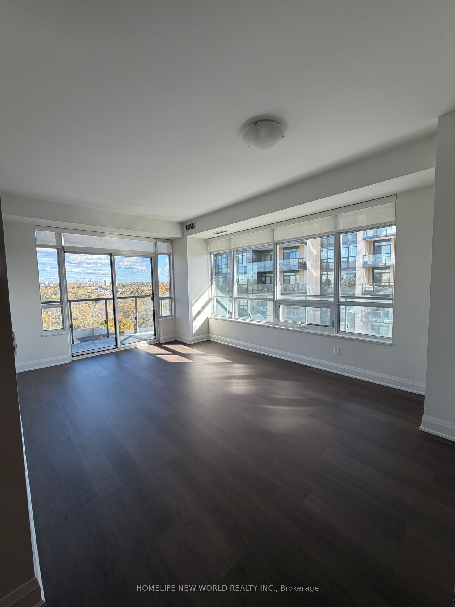 25 Fontenay Court 801