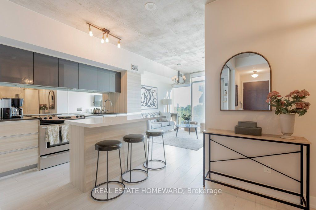 Photo of 1190 Dundas Street E #809, Toronto, ON M4M 0C5 (MLS # E12440425)