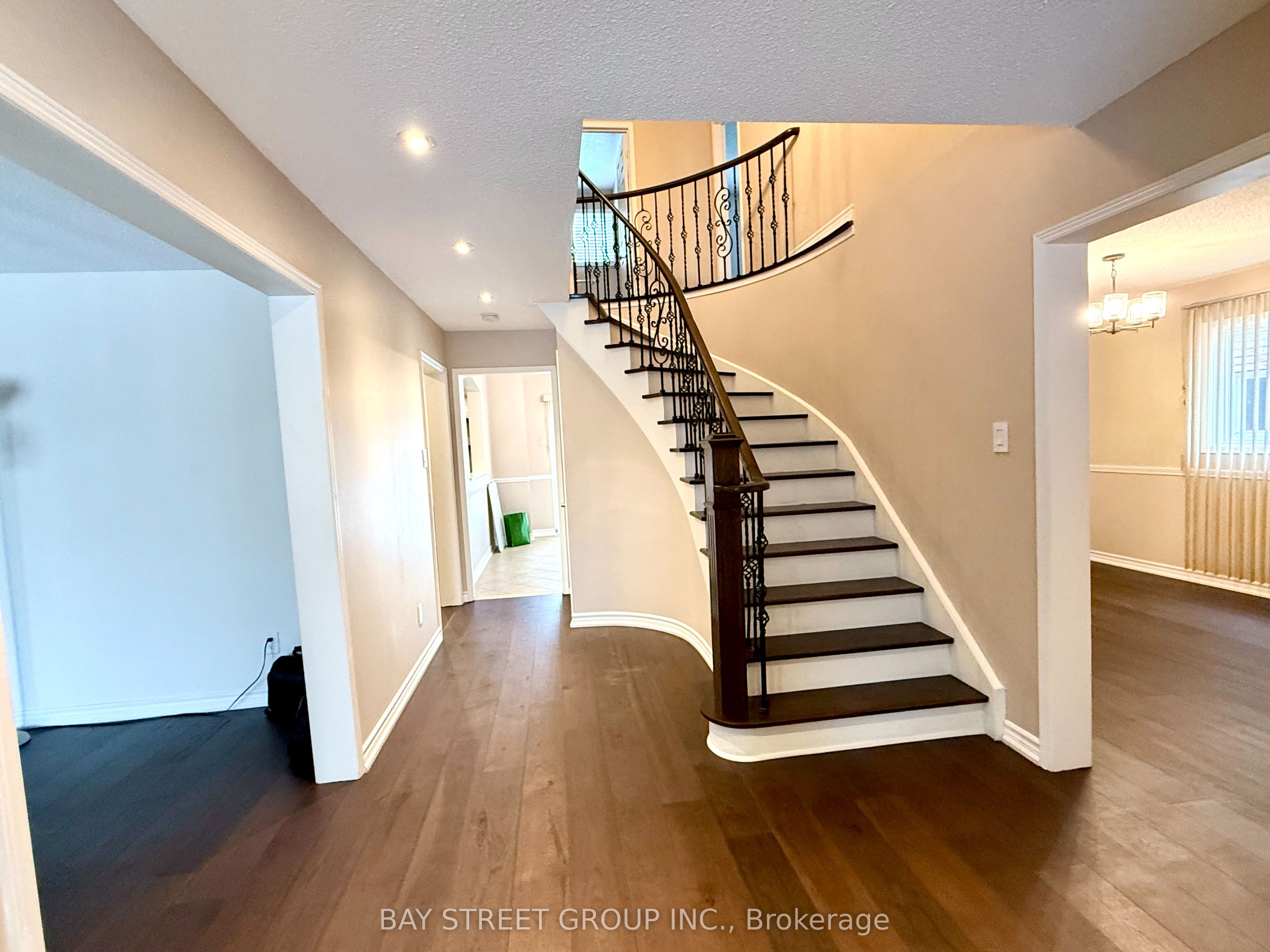 4497 Longmoor Road Room 2