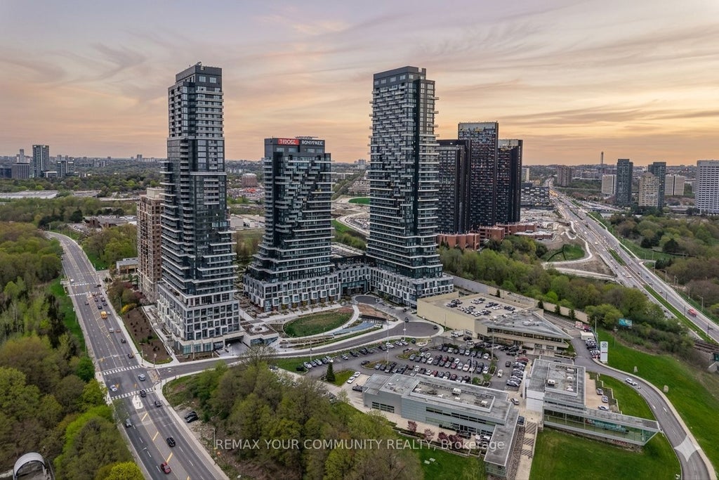 Photo of 10 Inn On The Park Drive #110, Toronto, ON M3C 0P9 (MLS # C13806370)