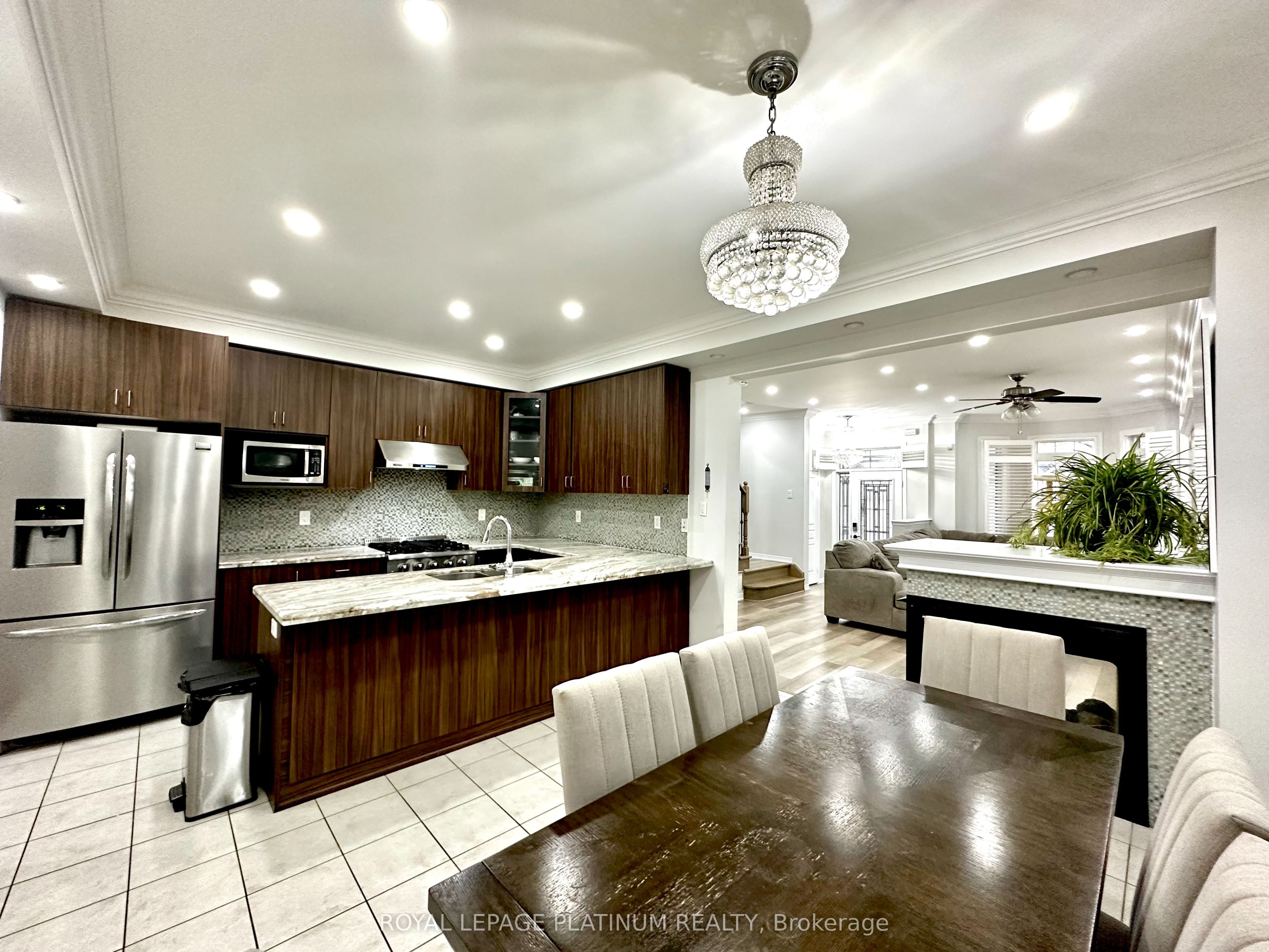 68 Fallmeadow Circle