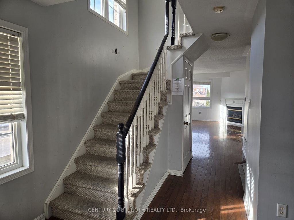 Photo of 60 Ridwell Street, Barrie, ON L4N 0X2 (MLS # S12906366)