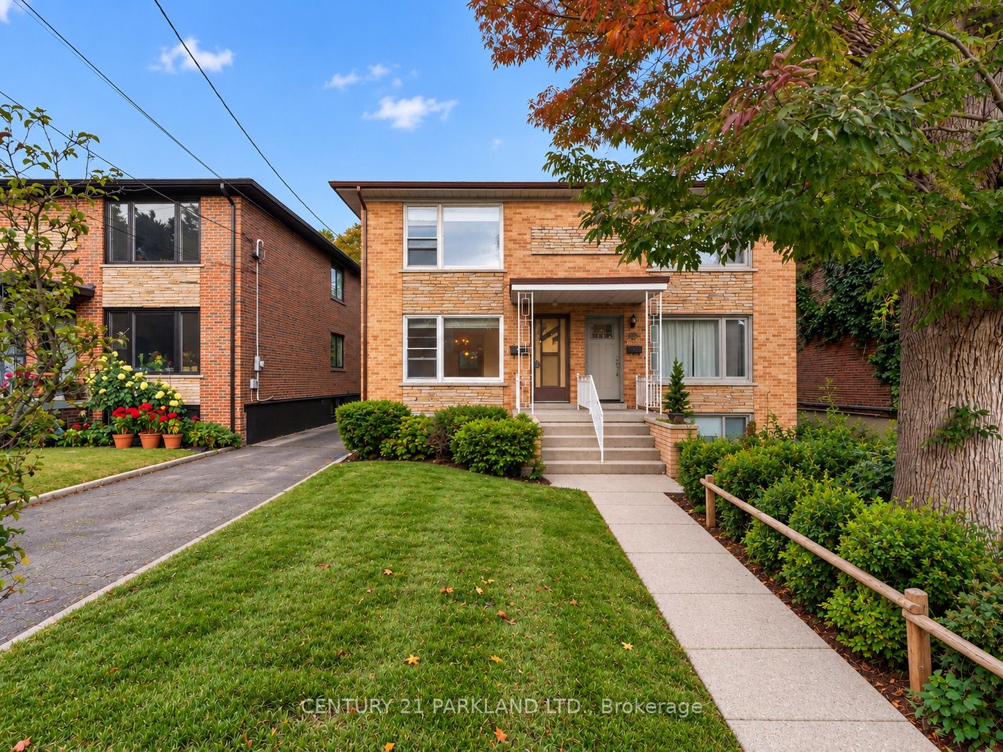 85 Victoria Park Avenue