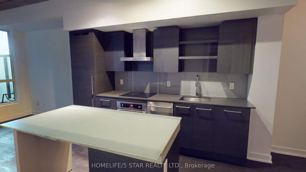 Photo of 1030 KING Street W #319, Toronto, ON M6K 0B4 (MLS # C13188094)