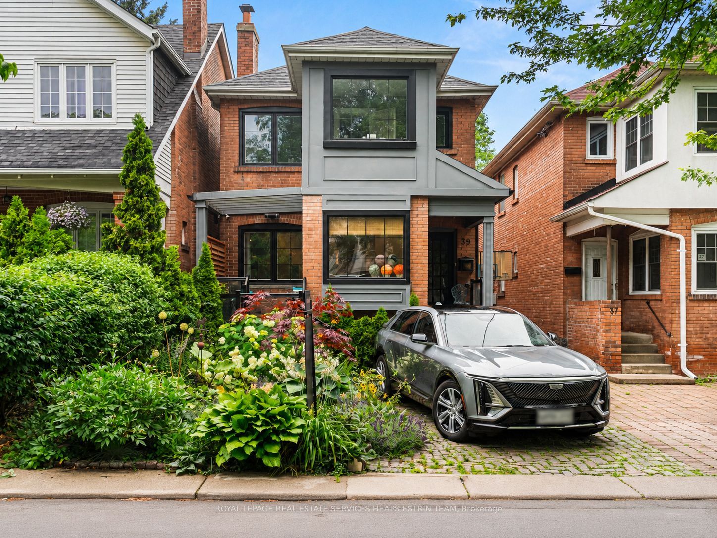 39 Standish Avenue