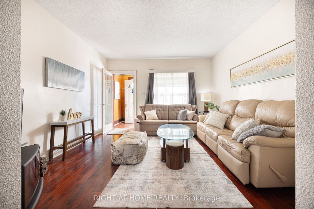 Photo of 198 Lansdowne Avenue, Toronto, ON M6K 2V9 (MLS # W12796462)