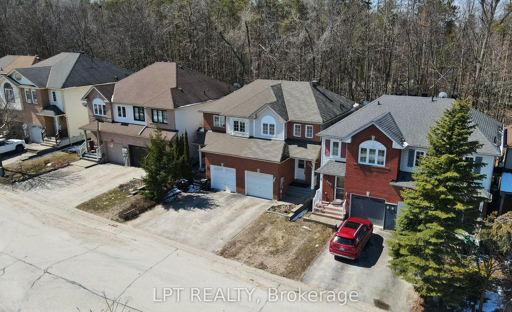 Photo of 244 Ferndale Drive S, Barrie, ON L4N 8J9 (MLS # S12986054)