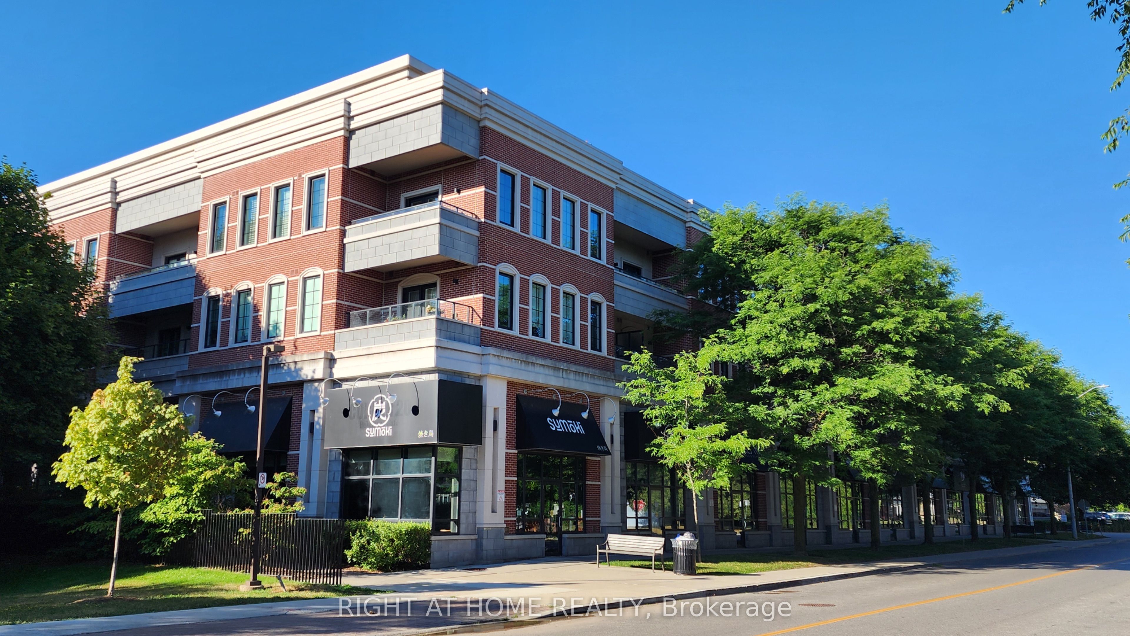 20 Fred Varley Drive 210